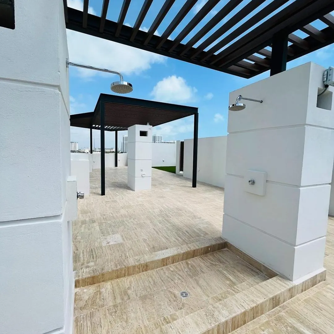 Διαμέρισμα Apt With Boulevard View & Roof Top Κανκούν