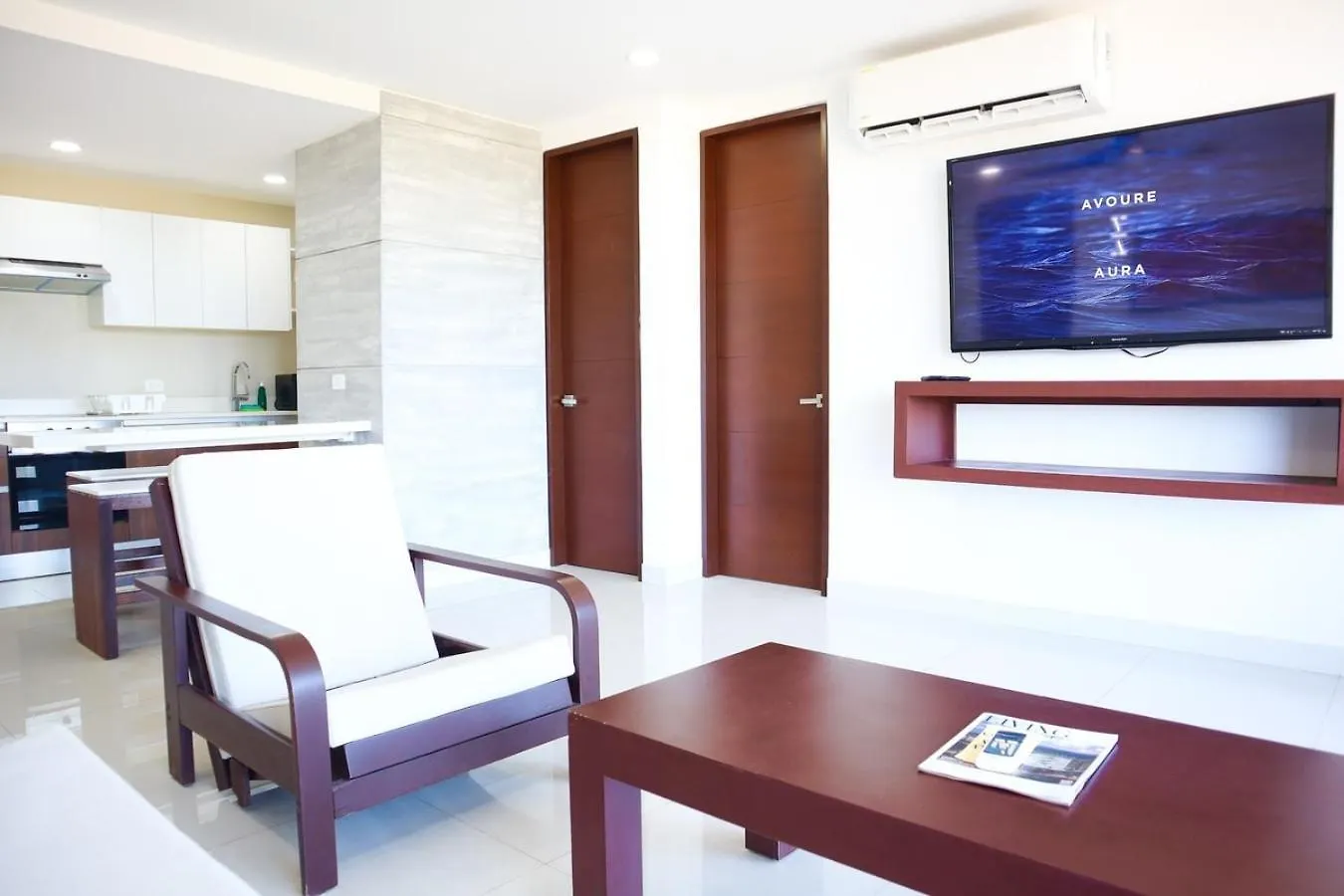 Apt With Boulevard View & Roof Top Cancun